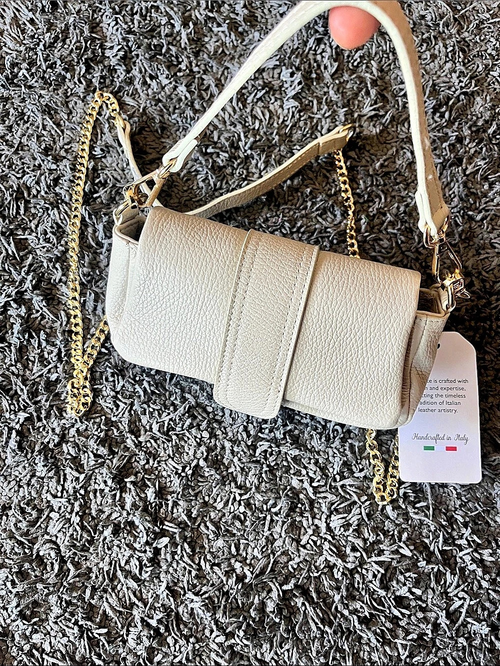 ❤️🤍Leather Crossbody Bag in White NWT